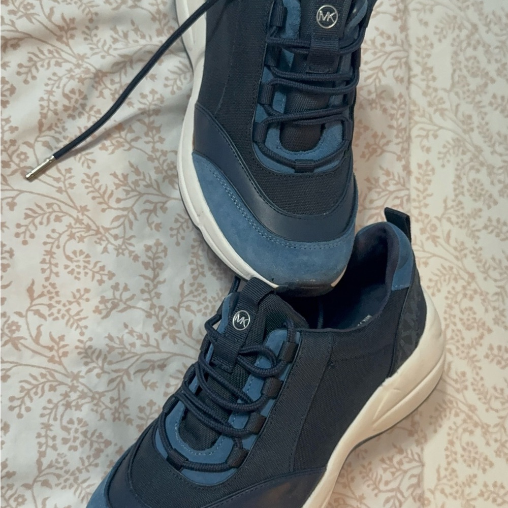 New Michael Kors Dark Blue Athletic Shoes 7us